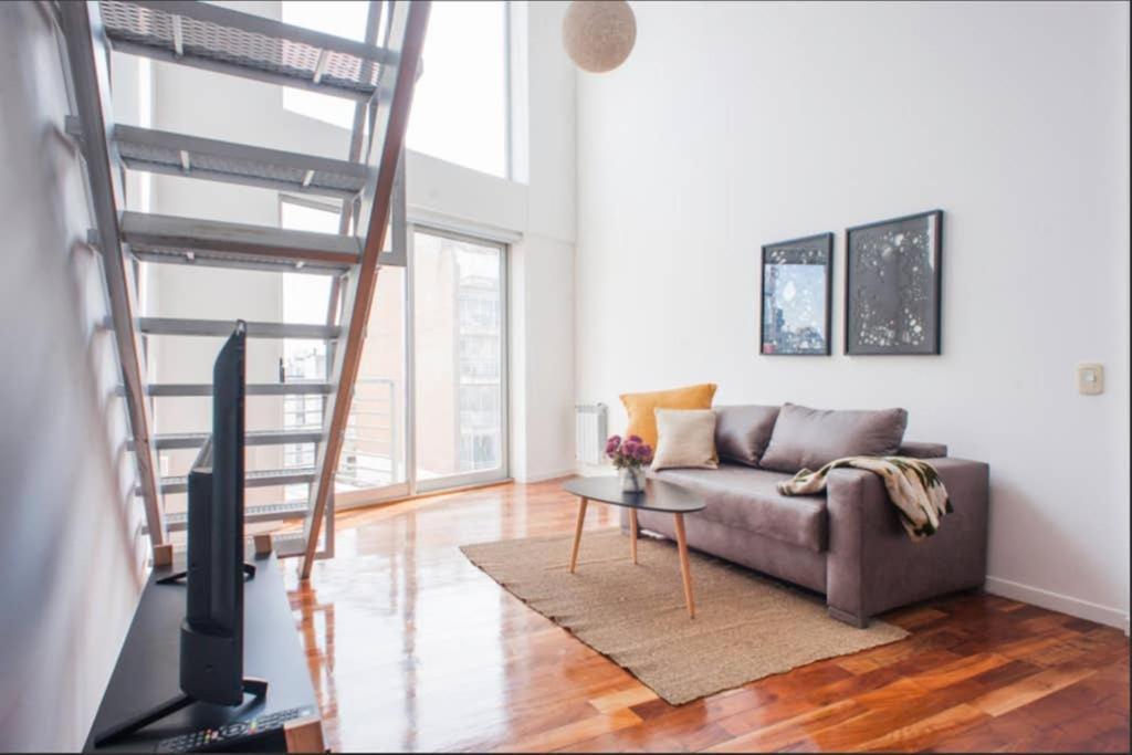شقة Luminosos Loft En Recoleta 2 Cuadras Del Subte بوينس آيرس المظهر الخارجي الصورة
